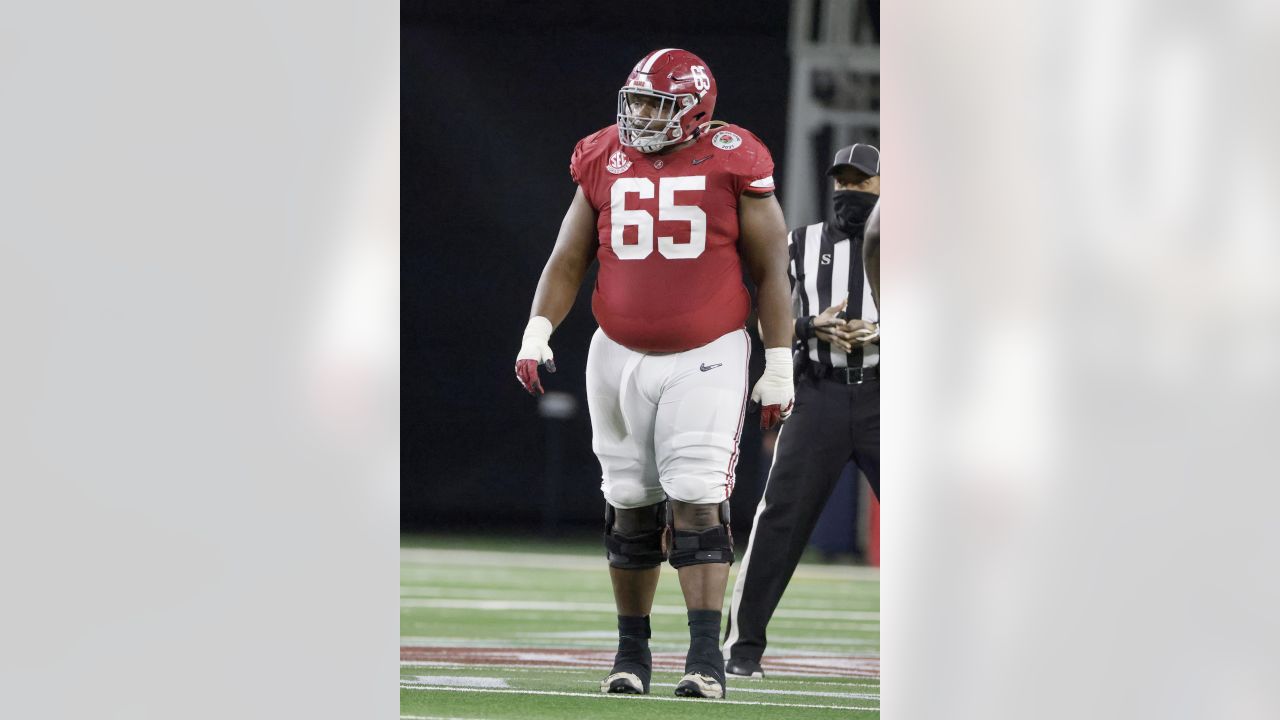 Round 6 - Pick 9: Deonte Brown, OG, Alabama (Carolina Panthers