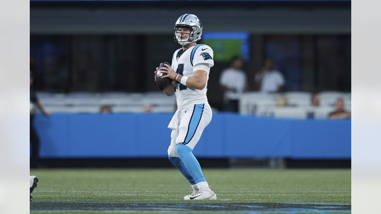 Carolina Panthers QB Sam Darnold Breaks Silence On 2021 Season: 'I'm Not  Playing Good Enough' - Sports Illustrated USC Trojans News, Analysis and  More