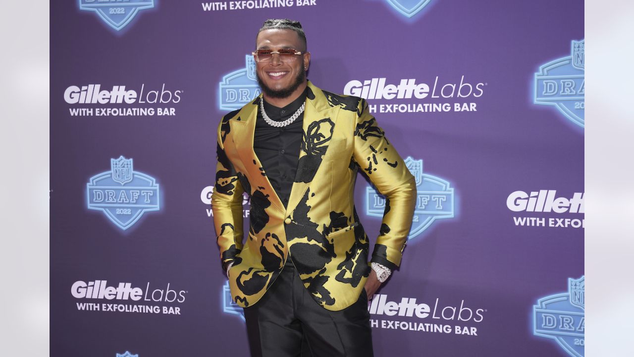 NFL Draft 2022 Red Carpet Outfits & Arrivals, Photos