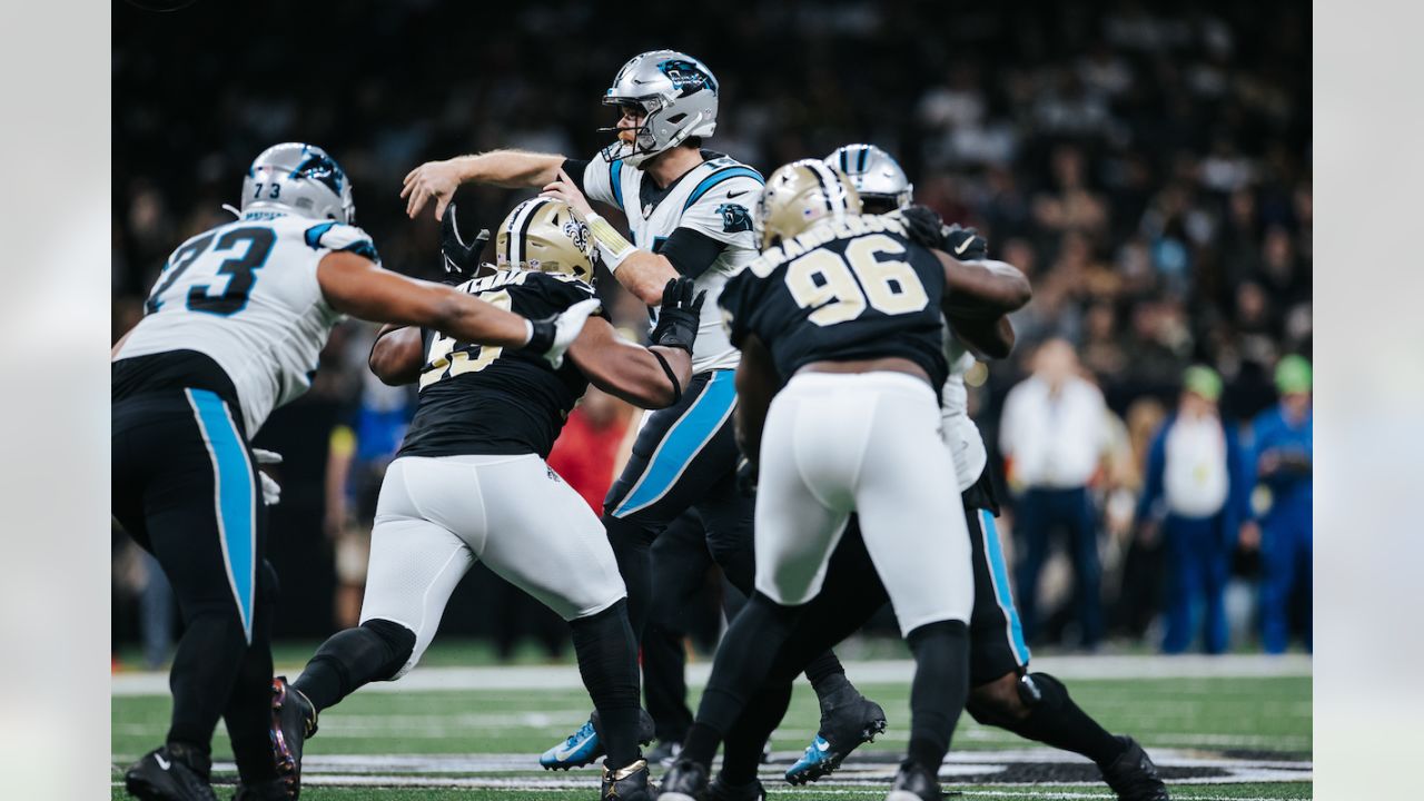 PHOTOS: Game action shots from Panthers-Saints