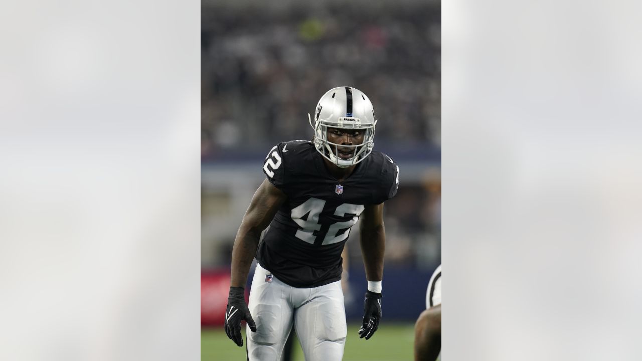 Raiders News: Cory Littleton signs with the Panthers - Silver And Black  Pride