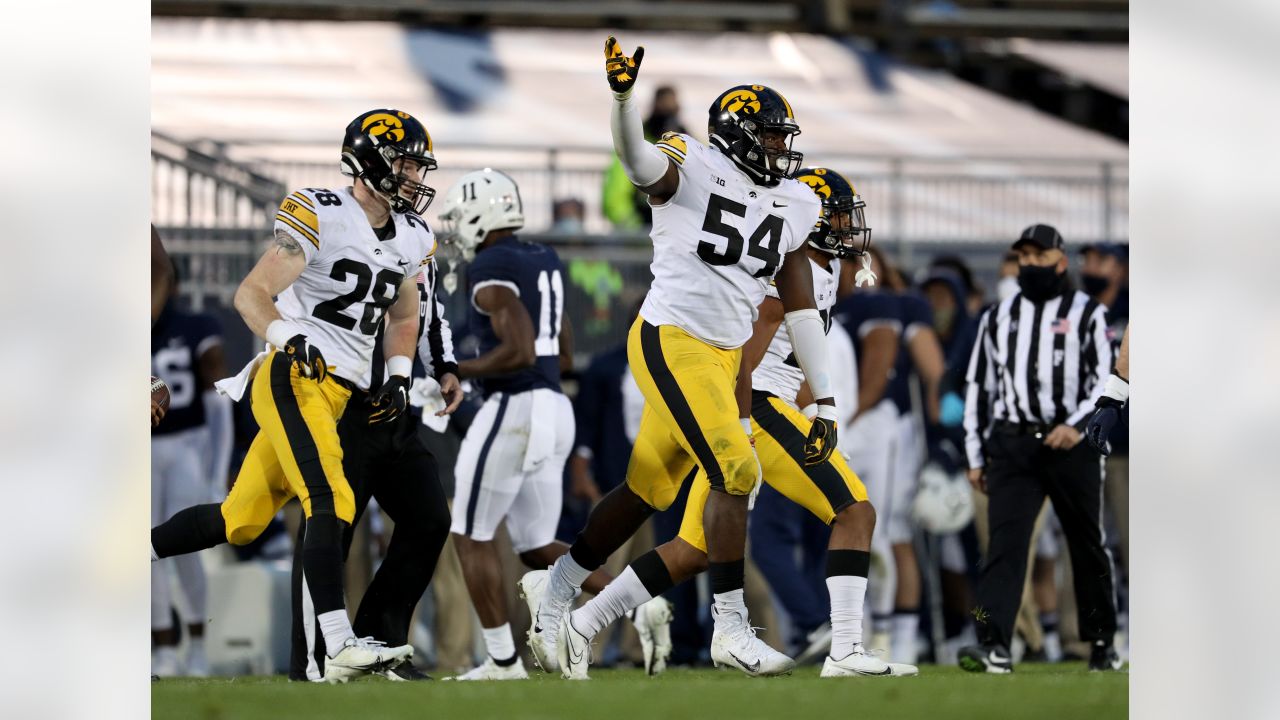 Iowa Football: Daviyon Nixon Selected 158th Overall by Carolina Panthers in  NFL Draft - Black Heart Gold Pants