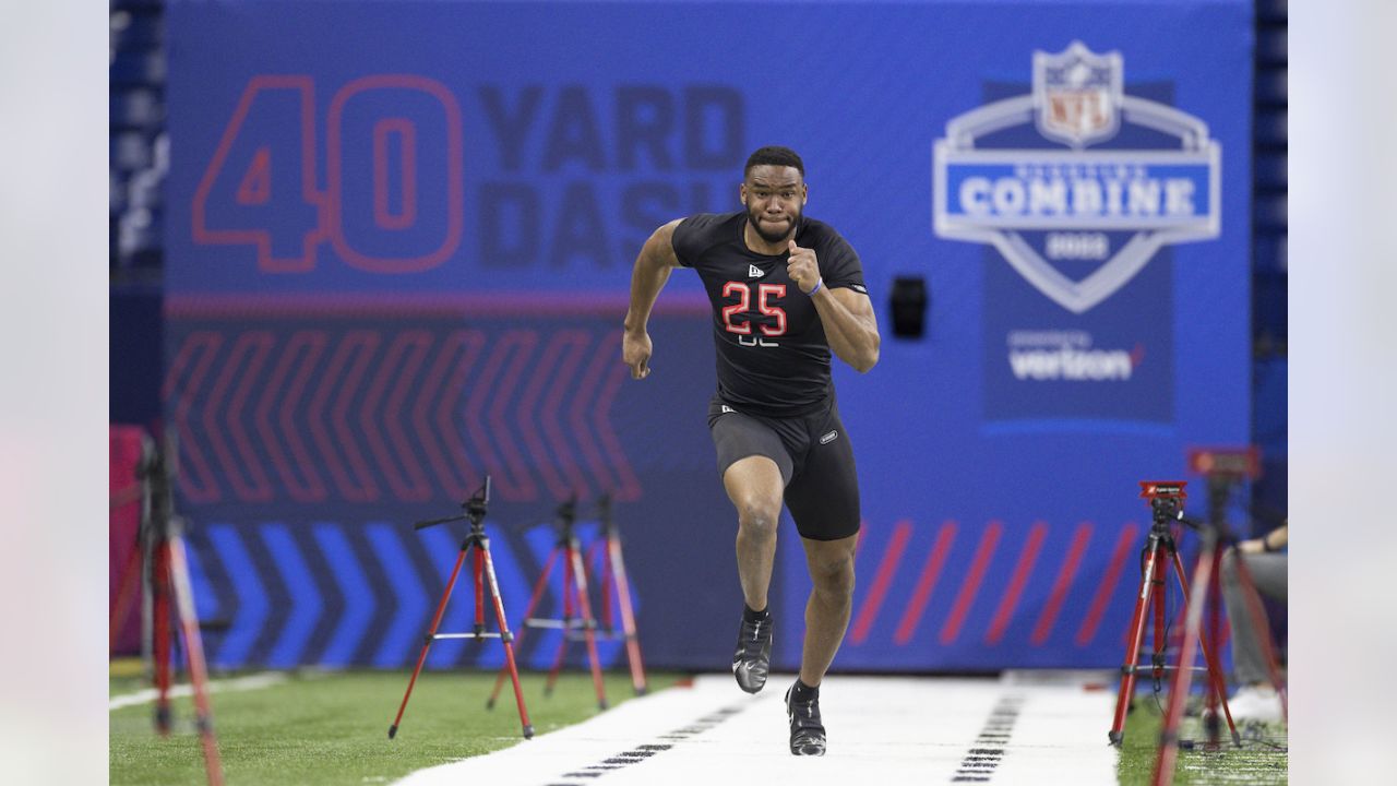 NFL Combine: Virginia Tech's Amaré Barno runs ridiculous 40-yard dash