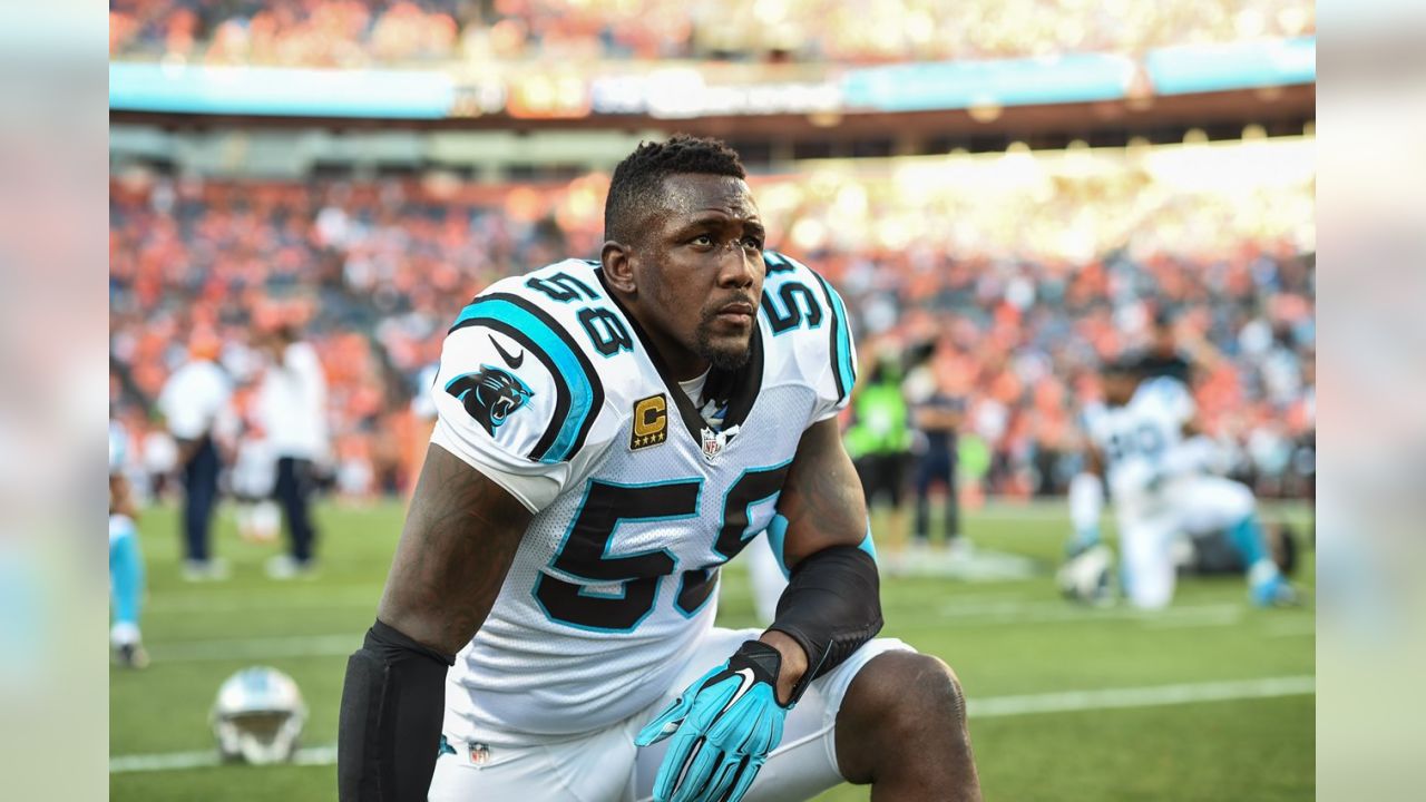 Panthers' Thomas Davis Selected As '2016 Good Guy Award'