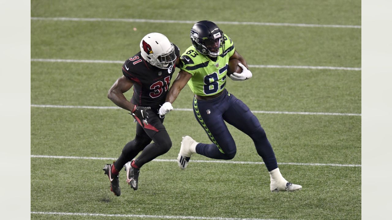 Seahawks lose another receiver with David Moore injury