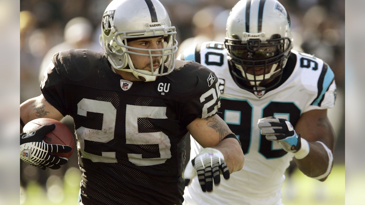 1,496 Oakland Raiders V Carolina Panthers Stock Photos, High-Res