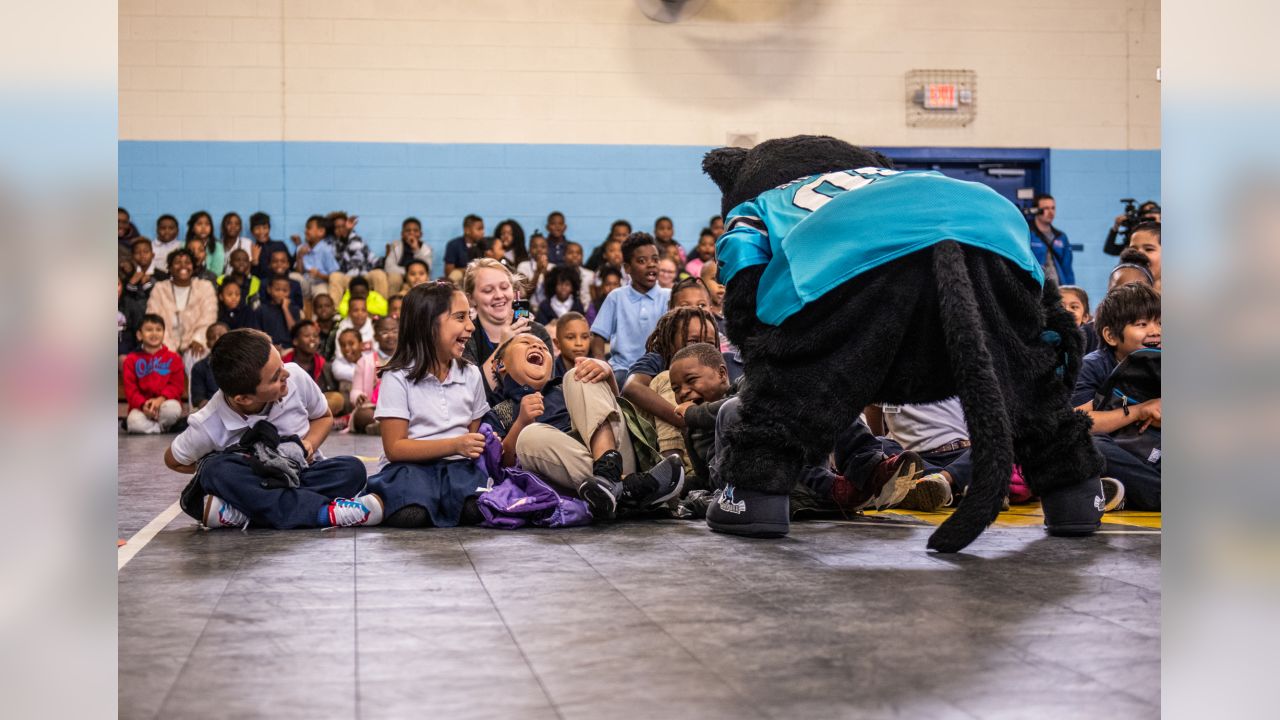 Carolina Panthers' Sir Purr surprises Walkertown Elementary students