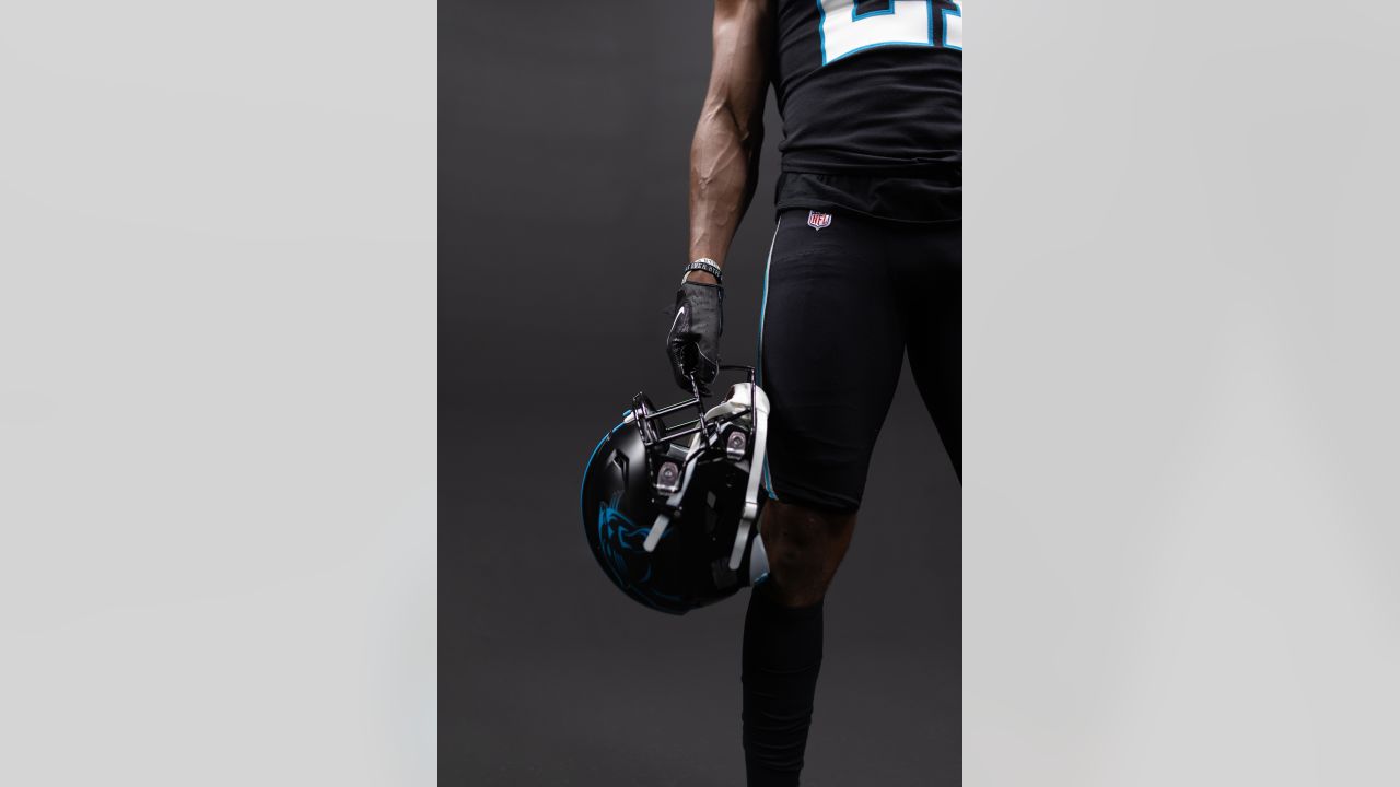 Carolina Panthers unveil black team helmet, debut set for Week 10