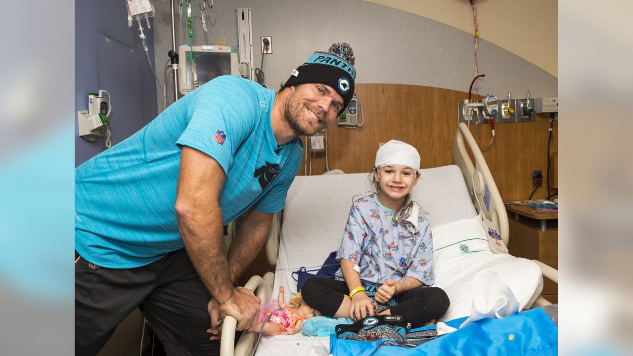 Miami Hurricanes alum Greg Olsen nominated for NFL's Walter Payton Man of  the Year award - State of The U