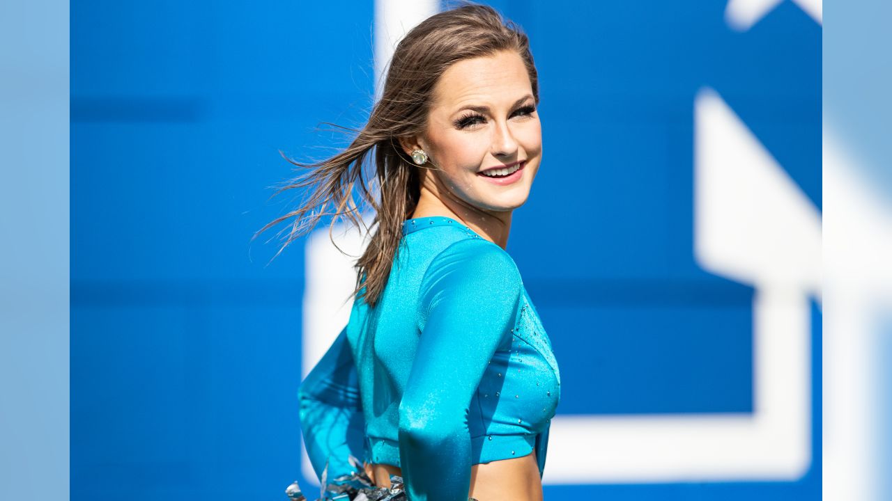 TopCat Alaina at the Pro Bowl