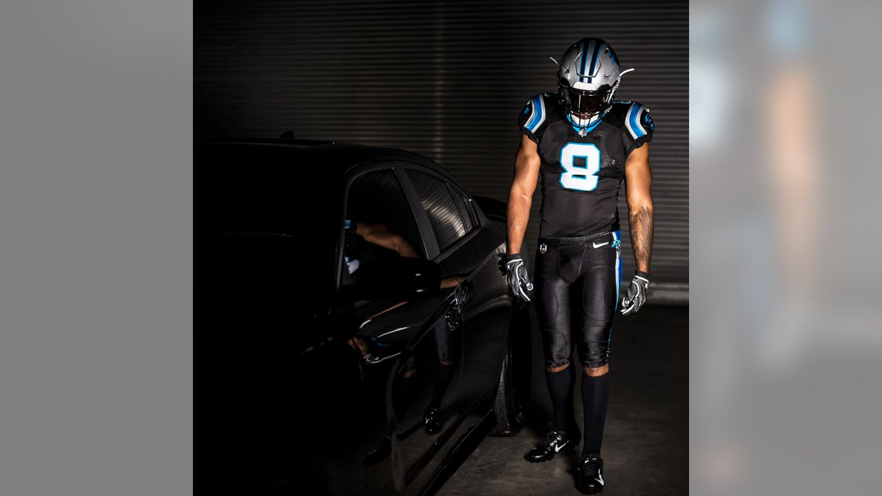 Panthers wearing black on black on black in Detroit