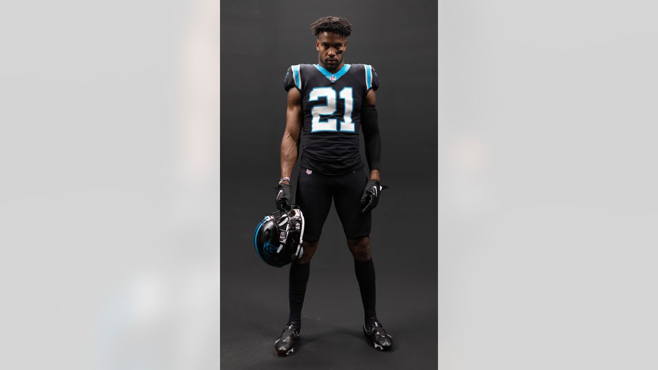 Carolina Panthers to redesign uniforms: reports