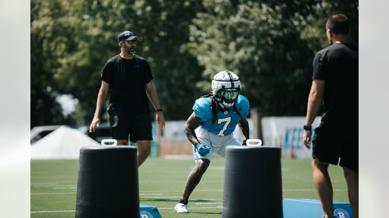 Notebook: Thomas Brown previews Miles Sanders' Panthers debut