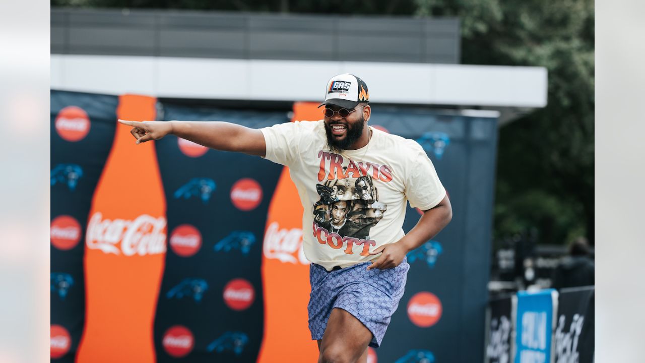 ARRIVAL PHOTOS: Cardinals Arrive For The Panthers Game