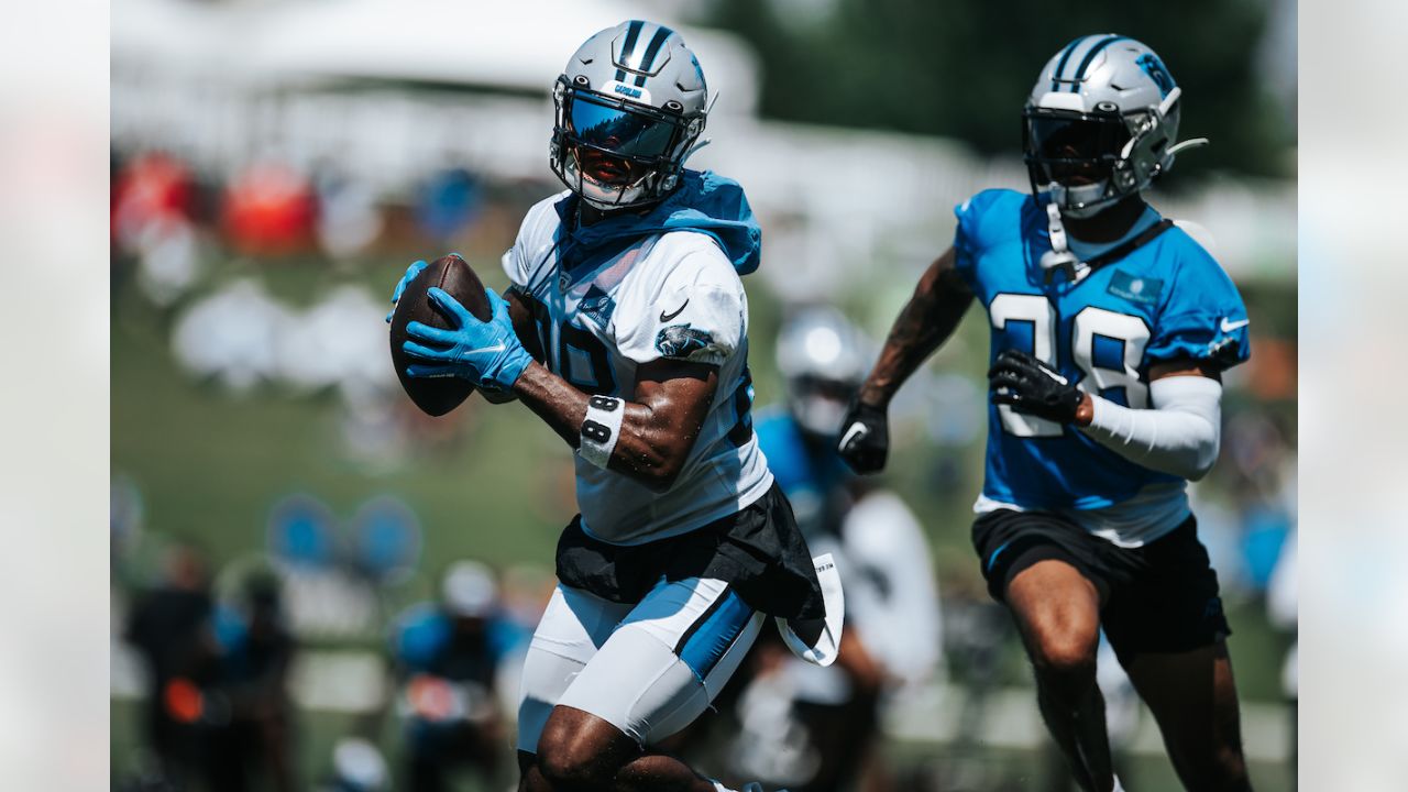 Panthers RB says NFL running backs are underpaid right now