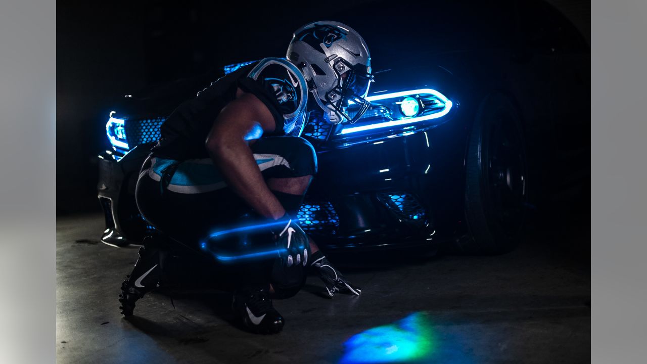 Panthers add a twist to all black uniform combo for Detroit game