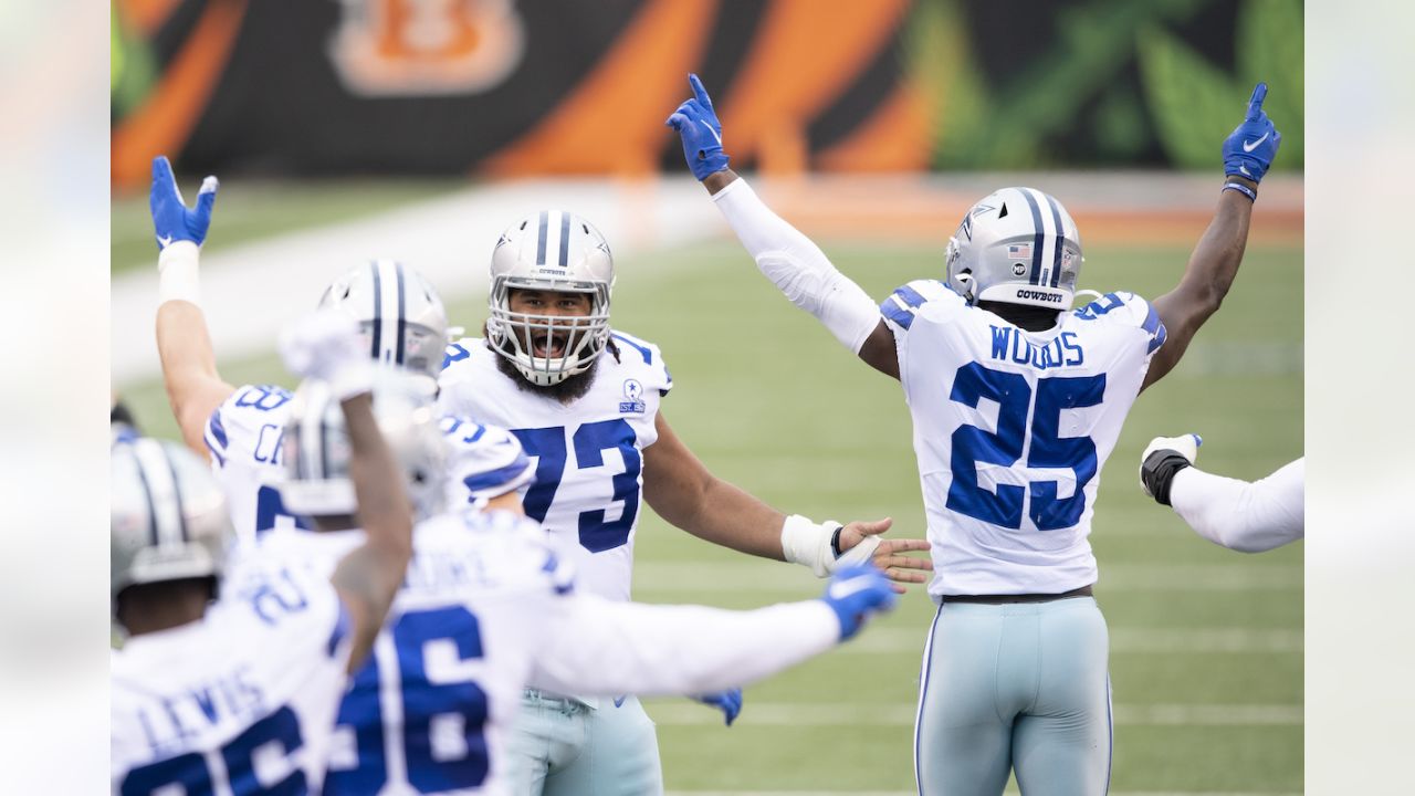 December 16, 2018: Dallas Cowboys center Joe Looney (73) during