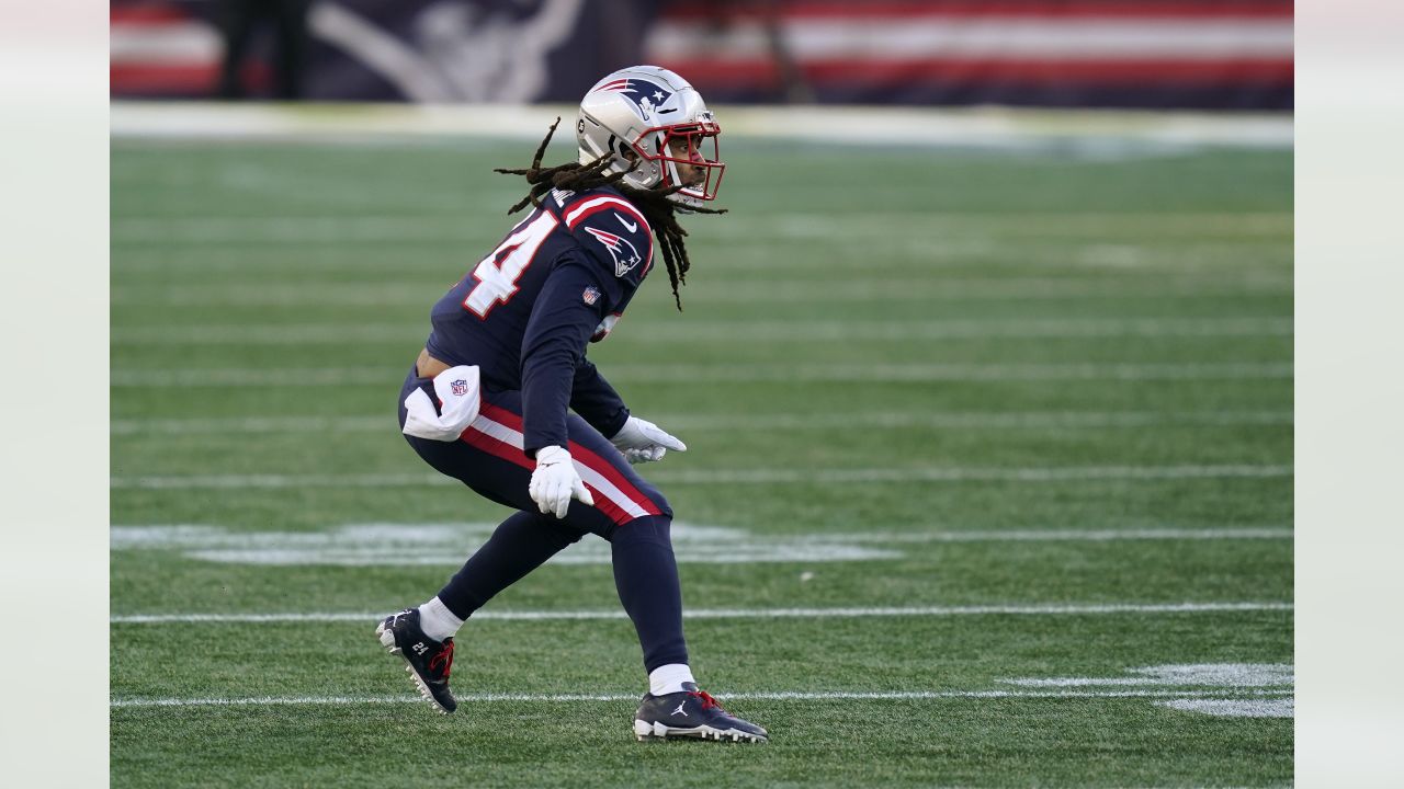 NFL Auction  Bills - Stephon Gilmore Signed Hat