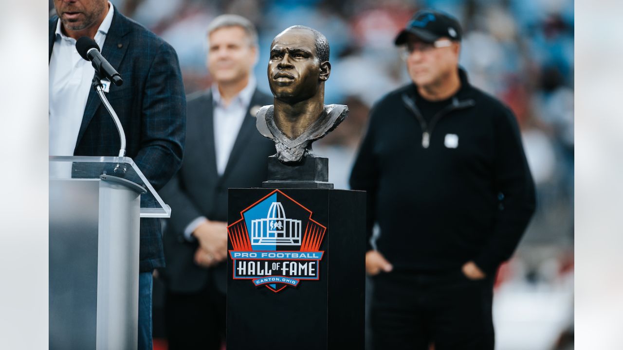 Panthers to Honor Sam Mills with Special Halftime Ceremony