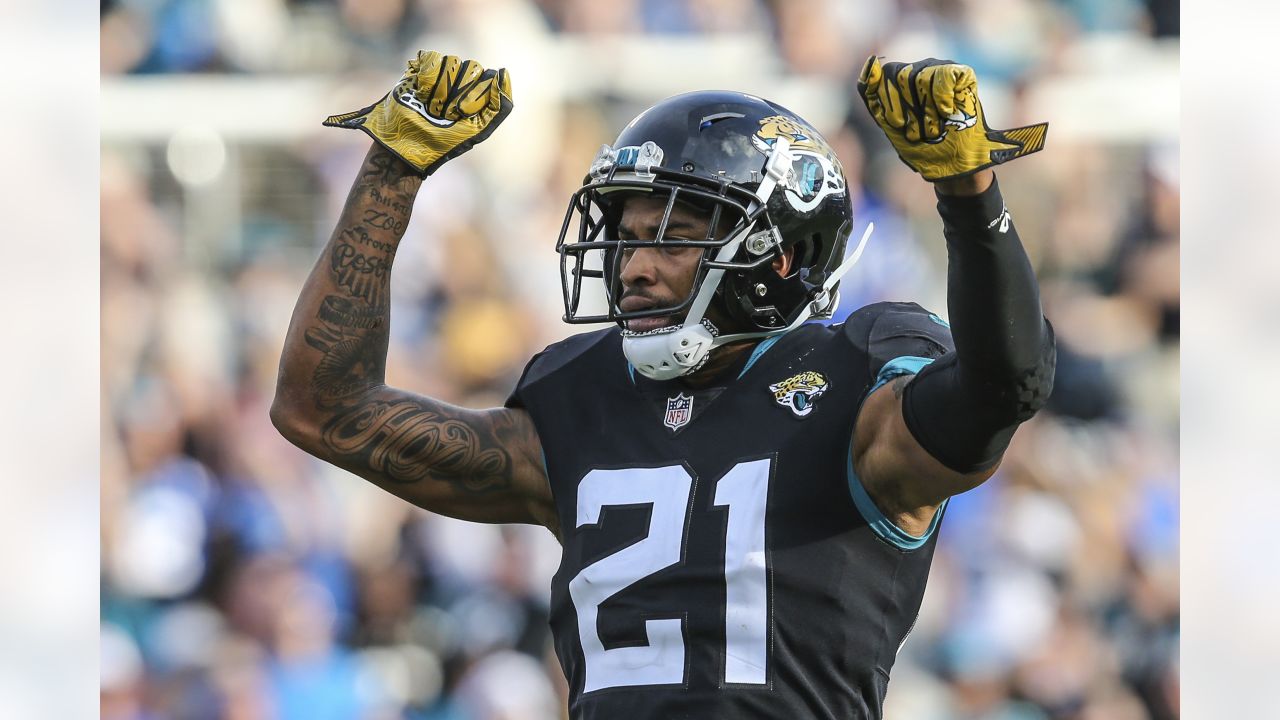 A.J. Bouye Carolina Panthers Game-Used #24 Black Jersey vs. Minnesota  Vikings on October 17 2021