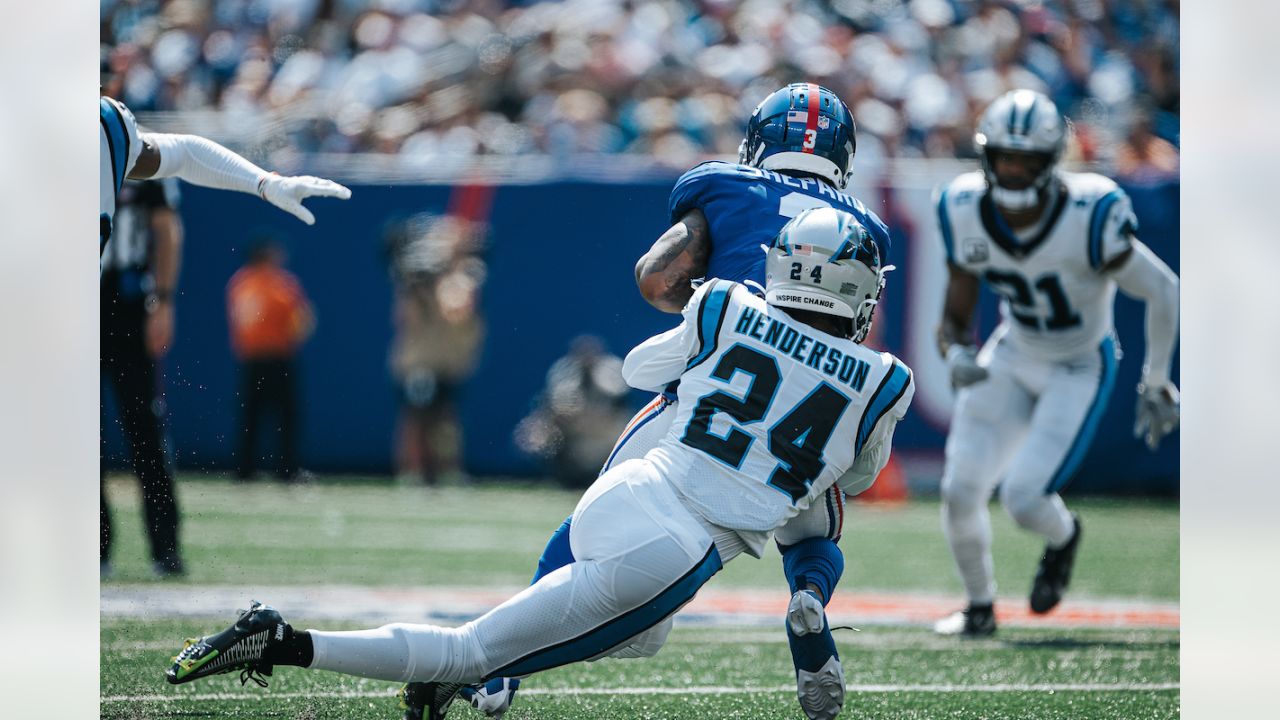 Carolina Panthers linebacker Arron Mosby (46) in action during an NFL  preseason football game against the Buffalo Bills, Saturday, Aug. 26, 2022,  in Charlotte, N.C. (AP Photo/Brian Westerholt Stock Photo - Alamy