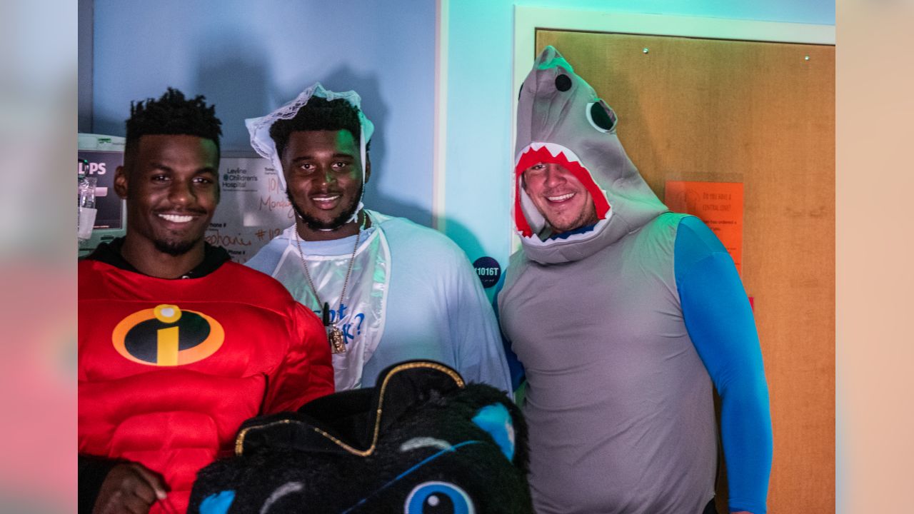 Carolina Panthers Stars Visit Children's Hospital in Halloween Costumes -  ABC News