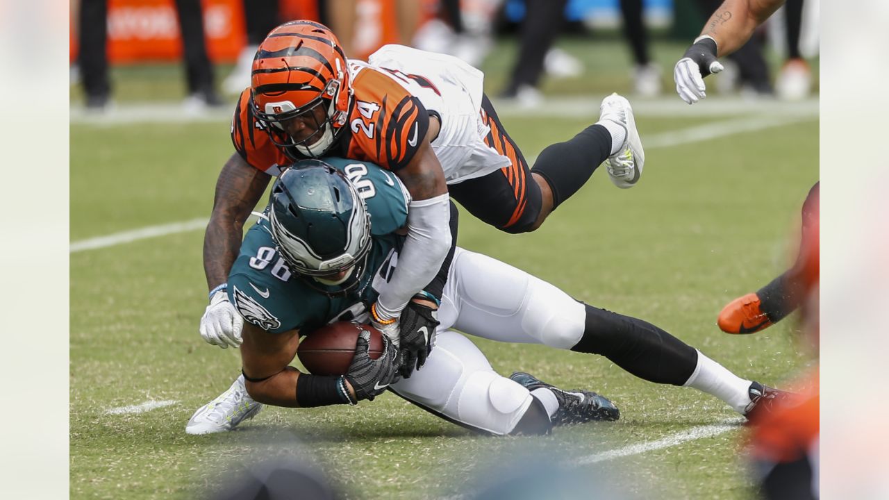 Cincinnati Bengals strong safety Vonn Bell, right, reacts after a