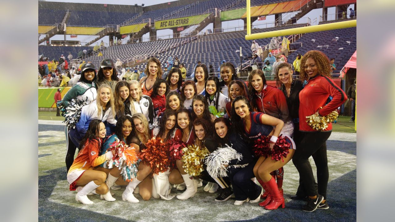 TopCat Alaina at the Pro Bowl