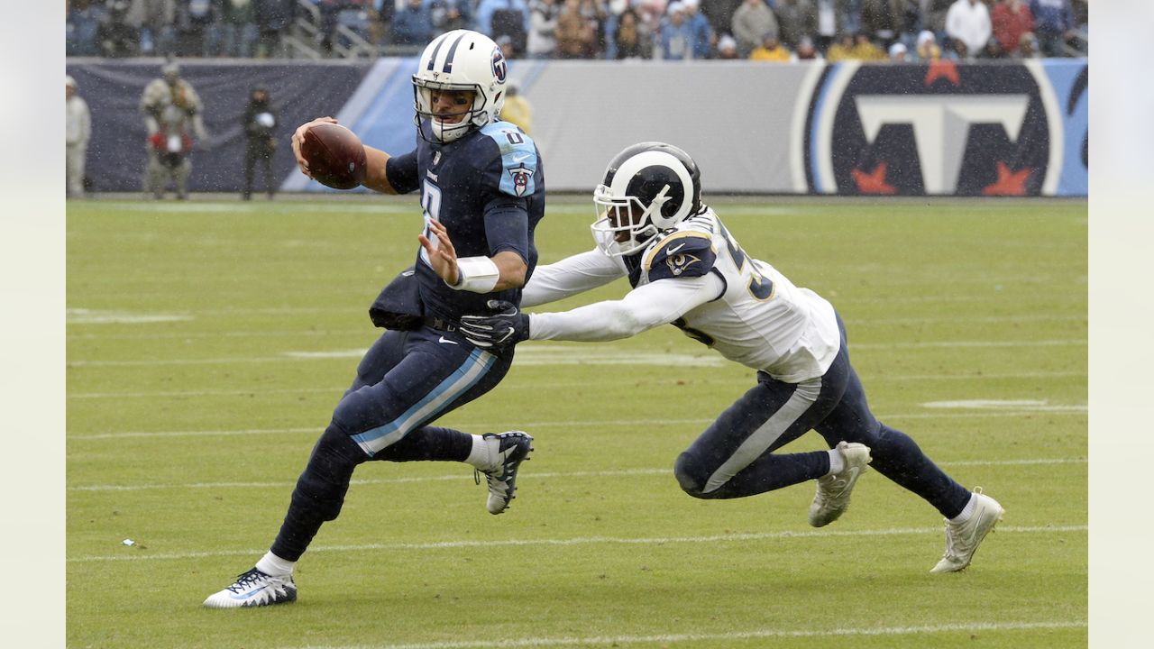 Carolina Panthers linebacker Cory Littleton (55) plays against the San  Francisco 49ers during an NFL football game on Sunday, Oct. 9, 2022, in  Charlotte, N.C. (AP Photo/Jacob Kupferman Stock Photo - Alamy