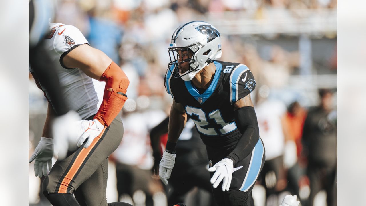 Rapid Reactions: Panthers fall to Buccaneers, 32-6