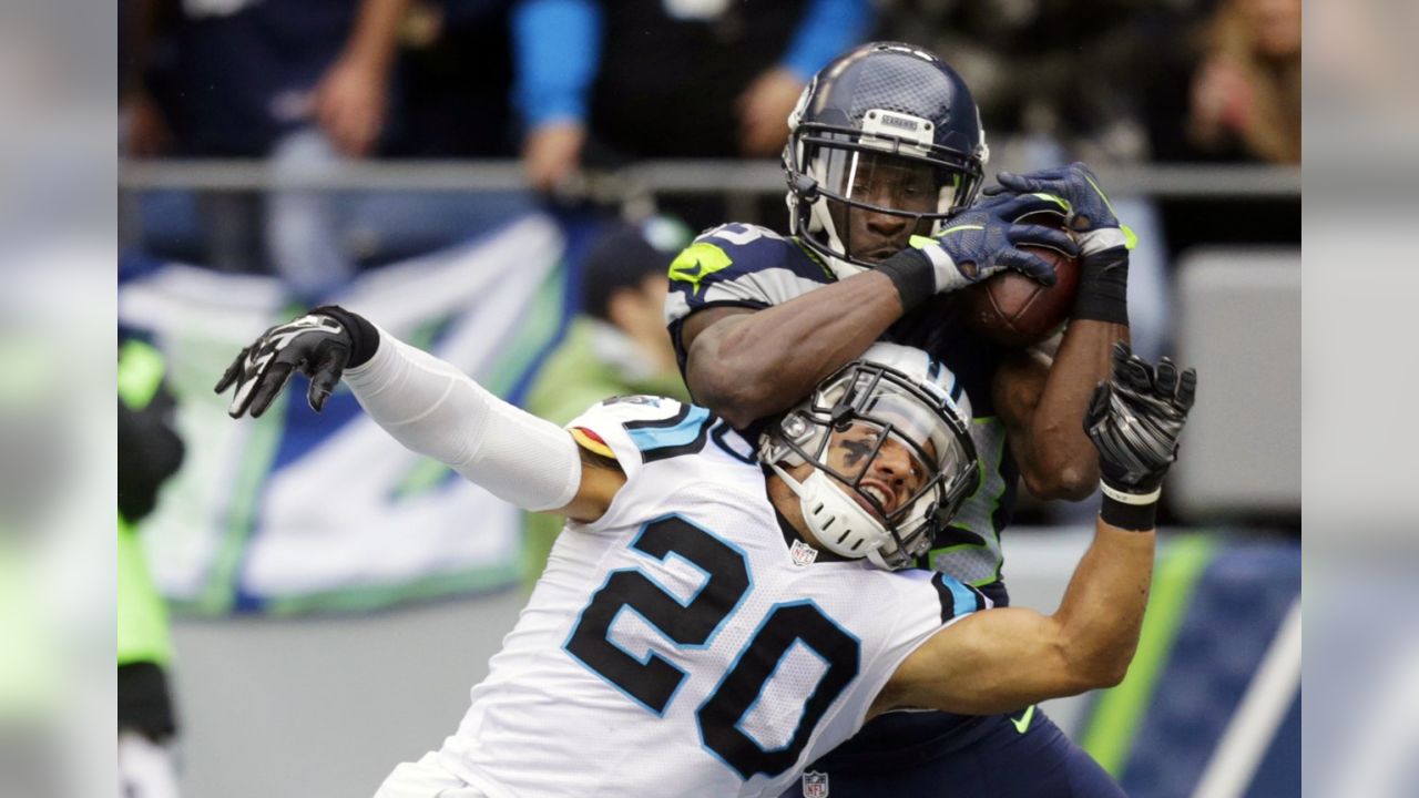 Seattle Seahawks' Ricardo Lockette (83) can't make the attempted