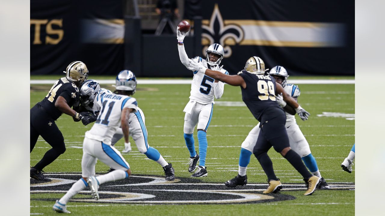 Carolina Panthers defensive tackle Shy Tuttle waves to the fans as