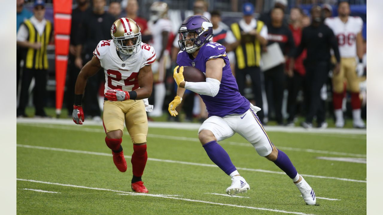 Panthers signing former Vikings WR Adam Thielen to 3-year deal