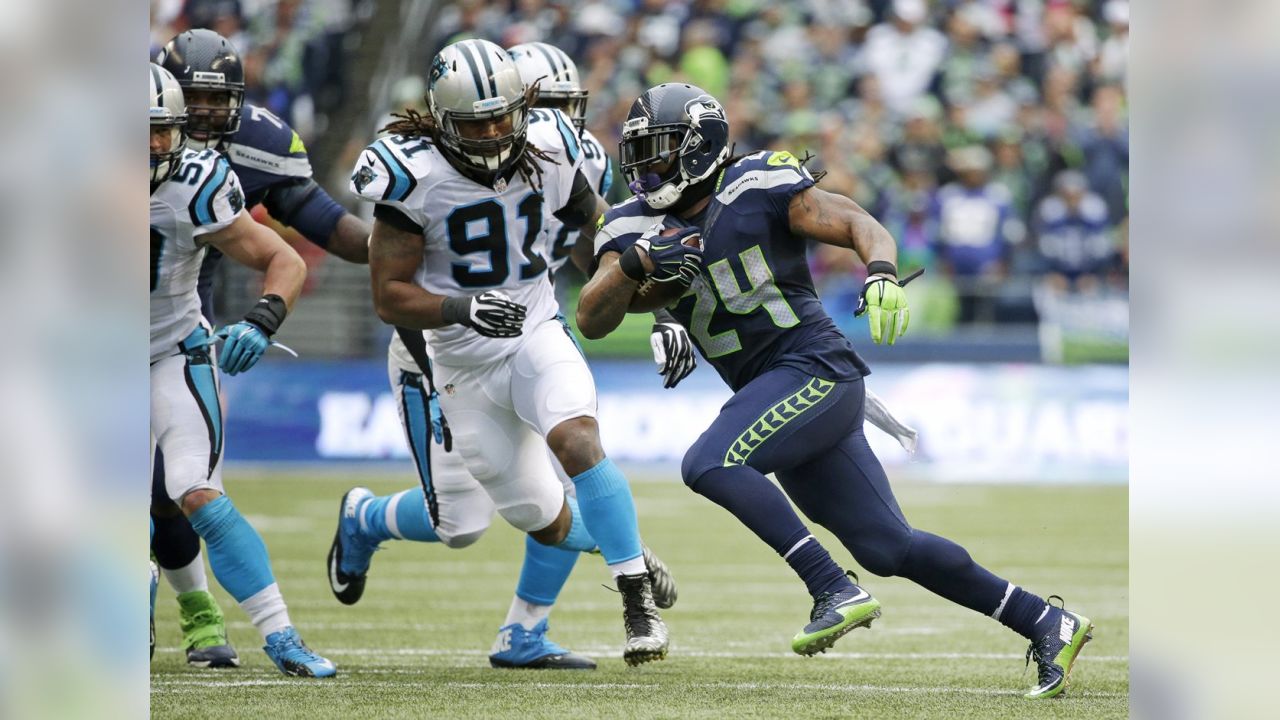 October 18, 2015: Carolina Panthers free safety Kurt Coleman (20) takes the  field before NFL action between the Carolina Panthers and the Seattle  Seahawks at CenturyLink Field in Seattle, Washington. The Seattle