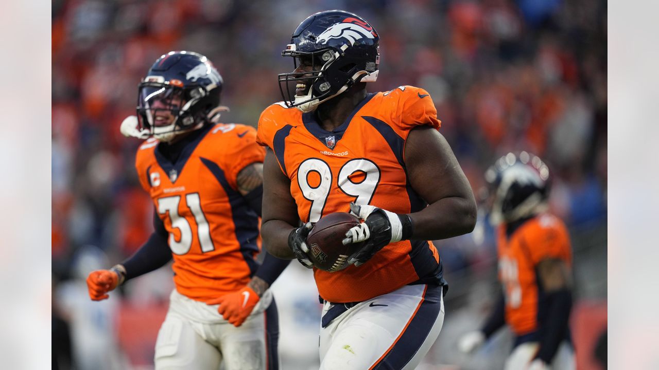 Denver Broncos news: DeShawn Williams leaves team to join Panthers