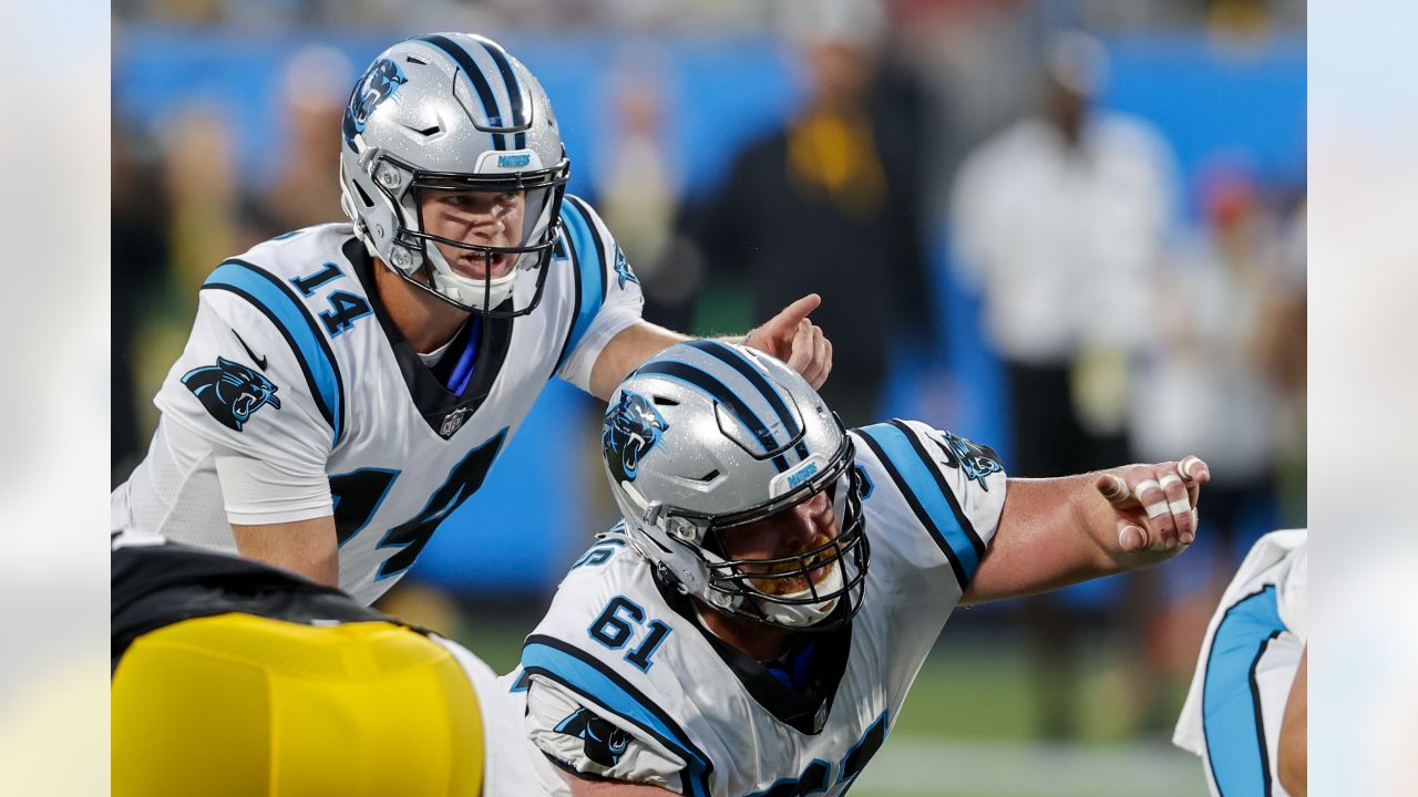 Carolina Panthers QB Sam Darnold Breaks Silence On 2021 Season: 'I'm Not  Playing Good Enough' - Sports Illustrated USC Trojans News, Analysis and  More