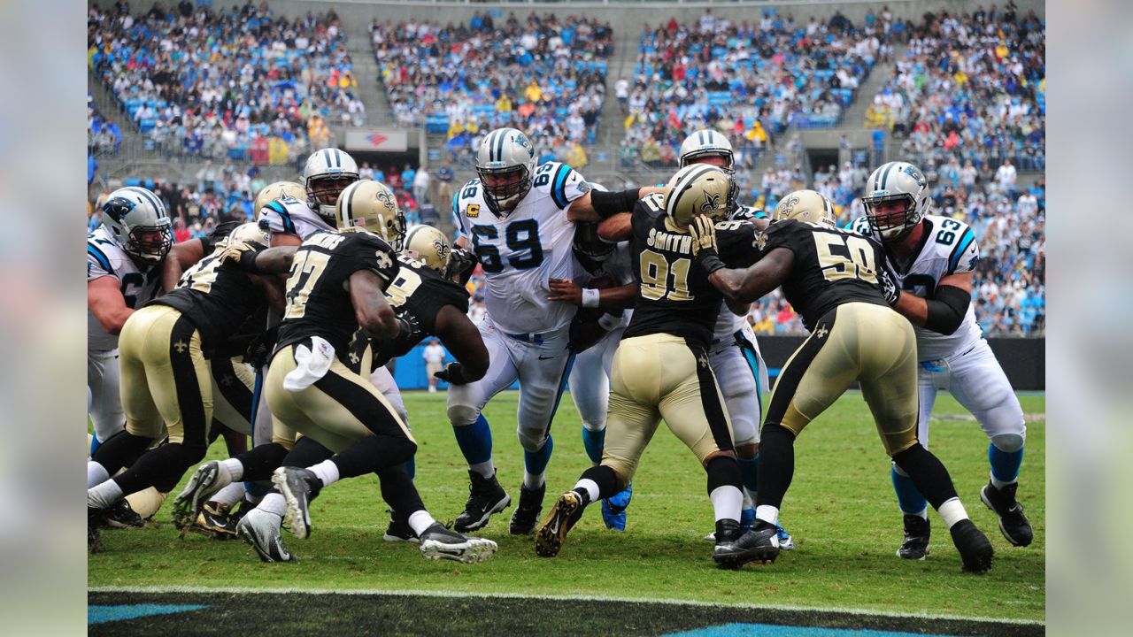 Carolina Panthers' Jordan Gross (69) is shown during the team's NFL  football training camp in Spartanburg, S.C., Thursday, Aug. 6, 2009. (AP  Photo/Chuck Burton Stock Photo - Alamy