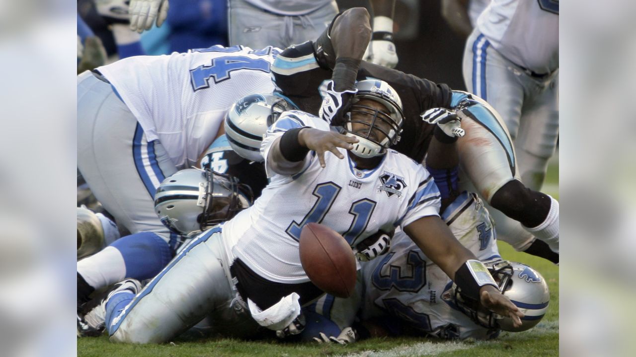 Detroit Lions dominated by Panthers, see playoff hopes flicker