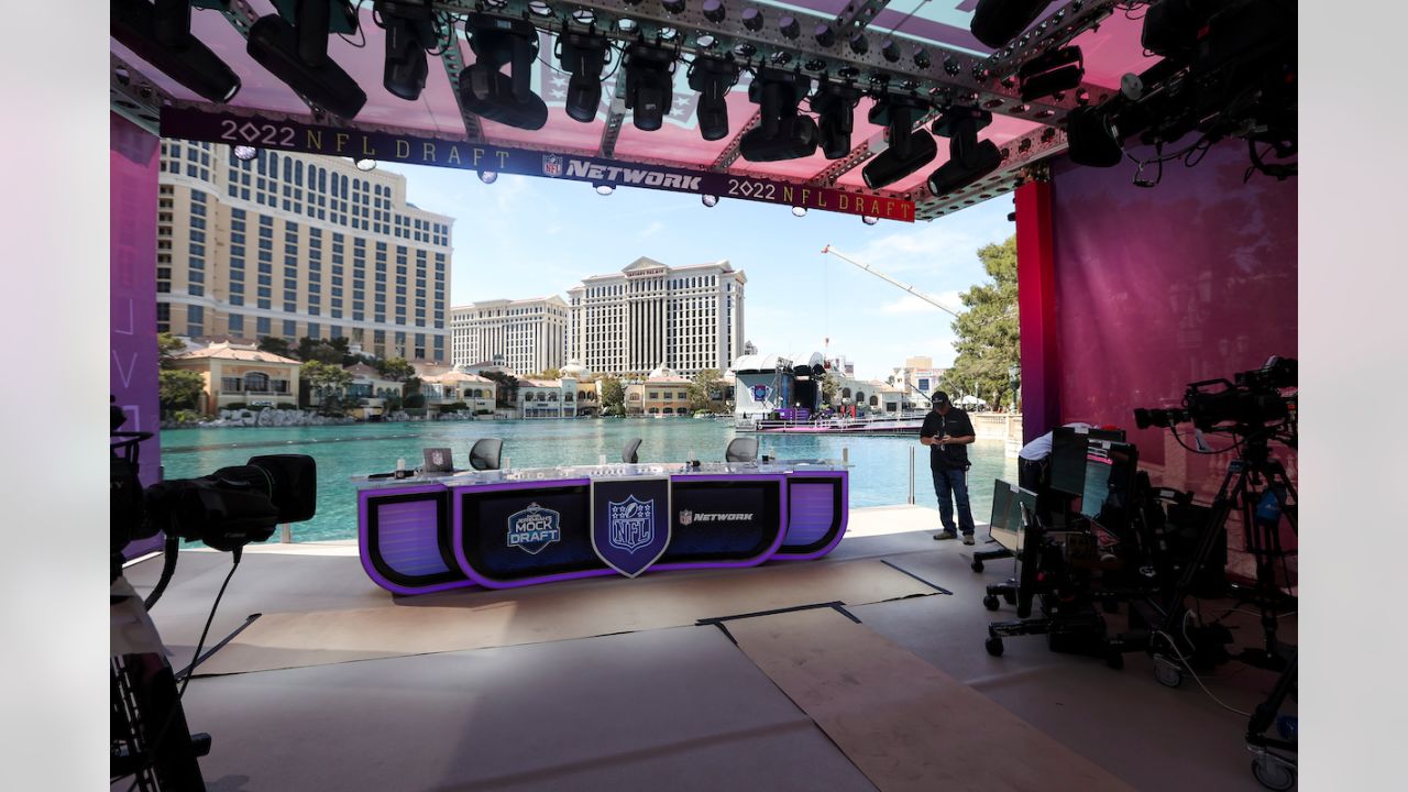 Behind the scenes in Las Vegas for the 2022 NFL Draft