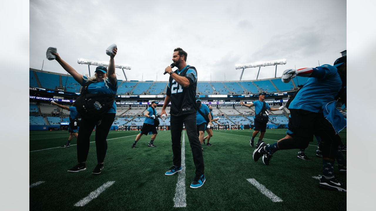 Carolina Panthers Fan Fest 2021 and How Nice is The Gridiron Club at Bank  of America Stadium? 