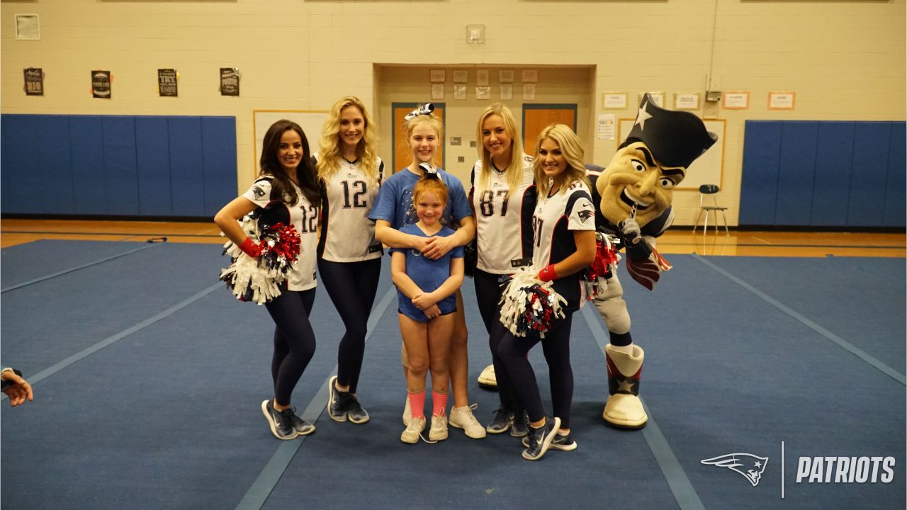 Patriots Cheerleaders participate in Papa Gino's Pizza and Pom Poms