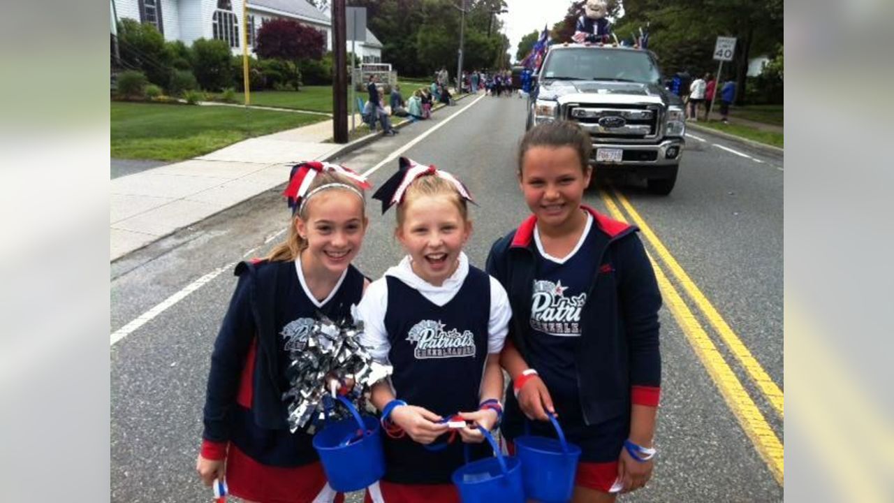 Junior Patriots Cheerleaders At Foxborough Founders Day Parade