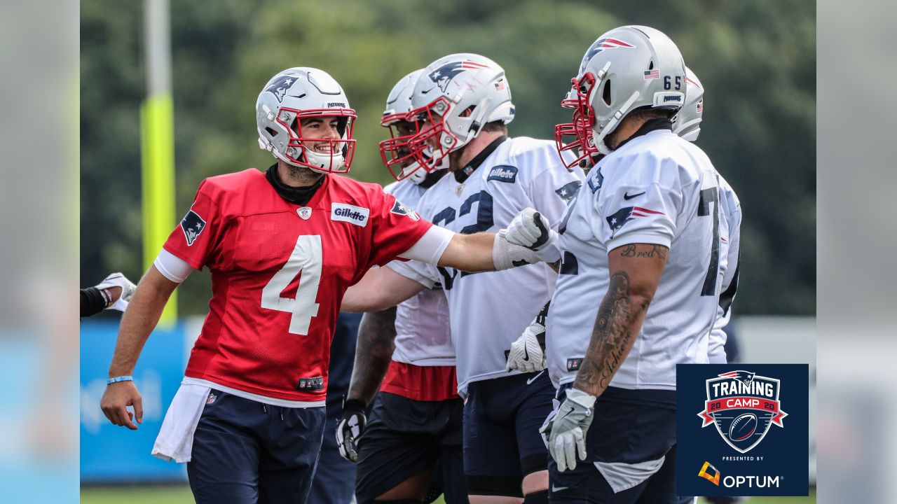 New England Patriots receiver Chad Ochocinco during training camp practice  in Foxborough, Mass. Saturday, July 30, 2011. (AP Photo/Winslow Townson  Stock Photo - Alamy