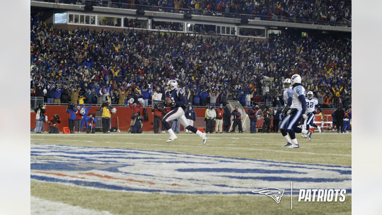 Throwback Photos: Patriots vs. Titans at Frozen Foxboro in 2004, Presented  by Empower