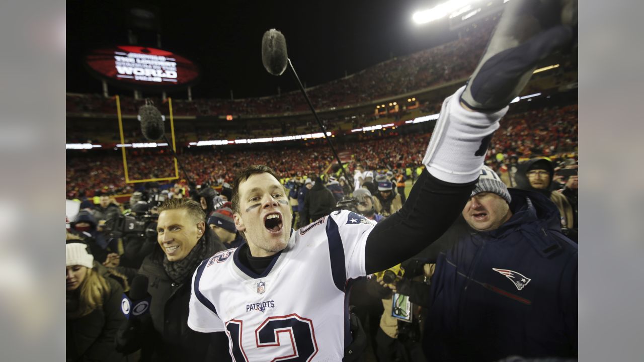 Photos: Patriots celebrate as 2019 AFC East Division Champs