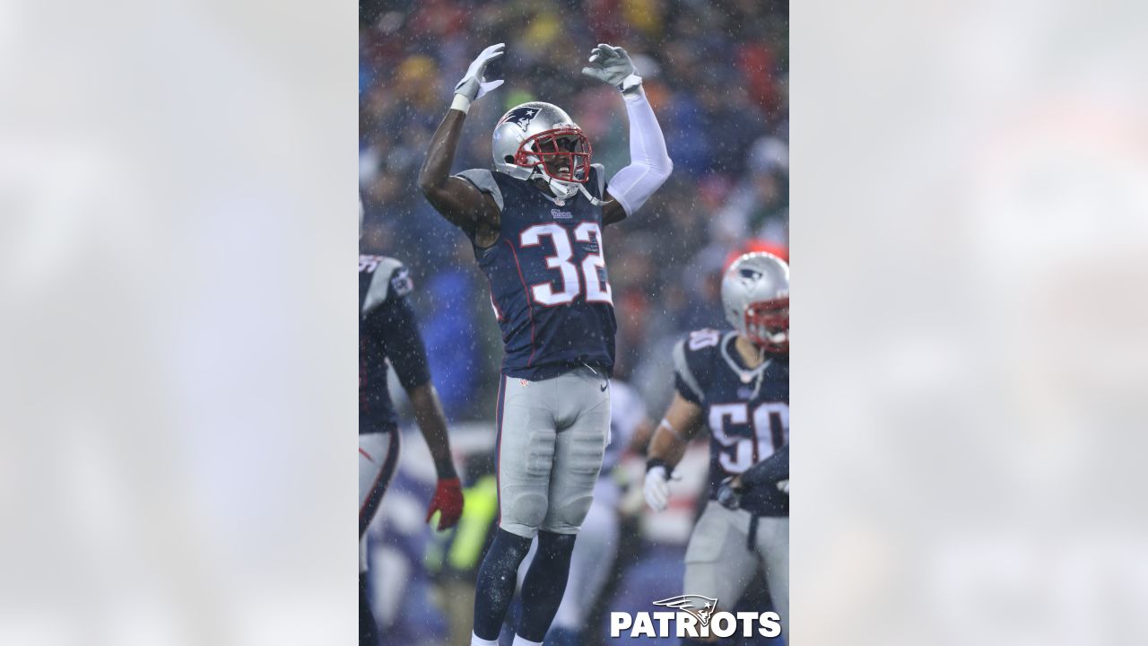 Patriots safety Devin McCourty announces his retirement after 13