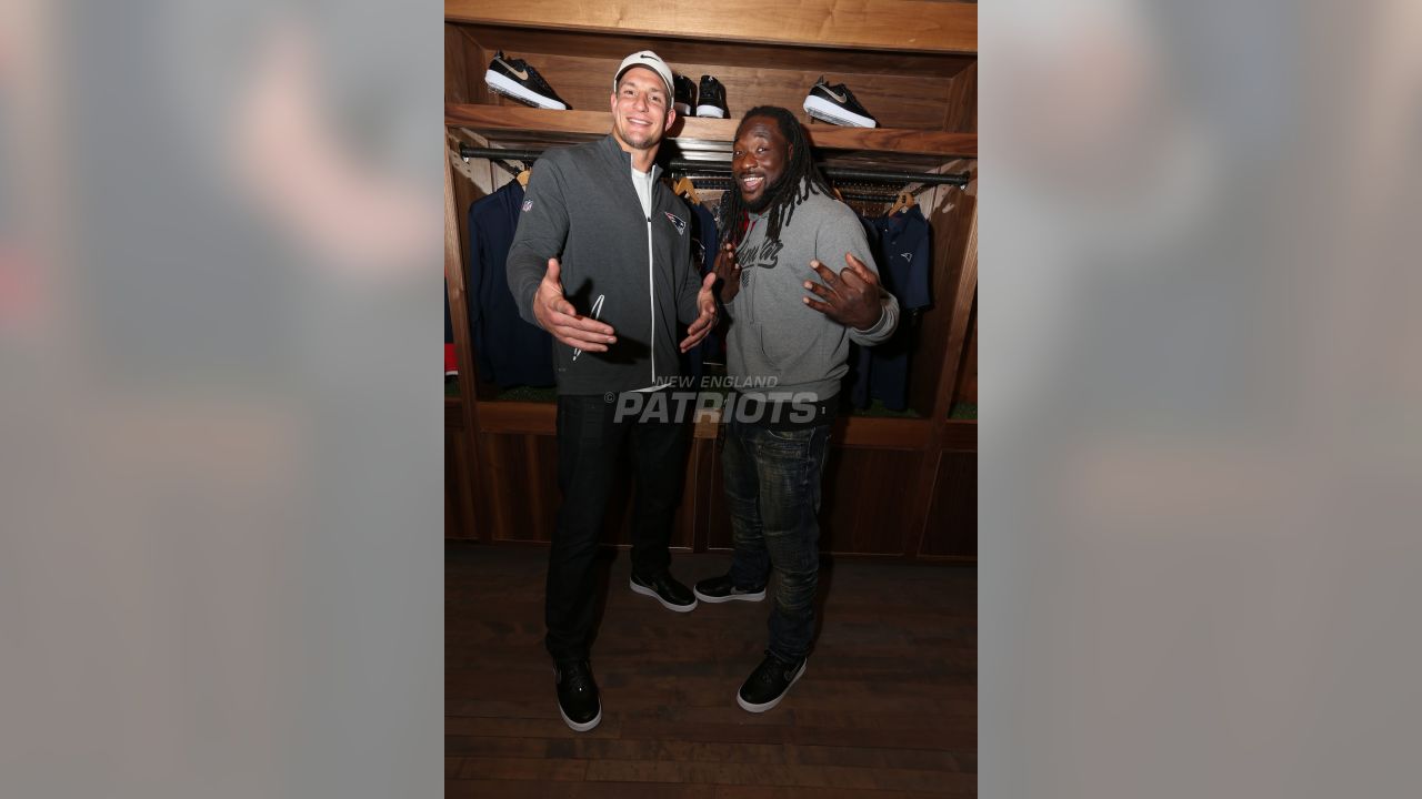 Belichick has no style? Hes wearing the new RKK AF1's that got released  last week. IDC what anyone thinks about Kraft, those shoes are fire. : r/ Patriots