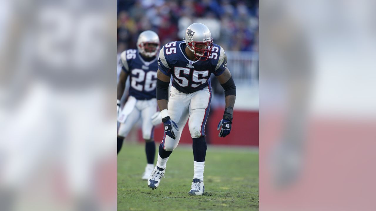 Patriots Hall of Famer Willie McGinest pens one last contract