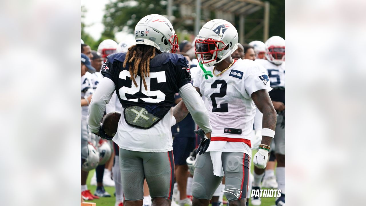 Photos: Patriots-Eagles Joint Practices 8/17