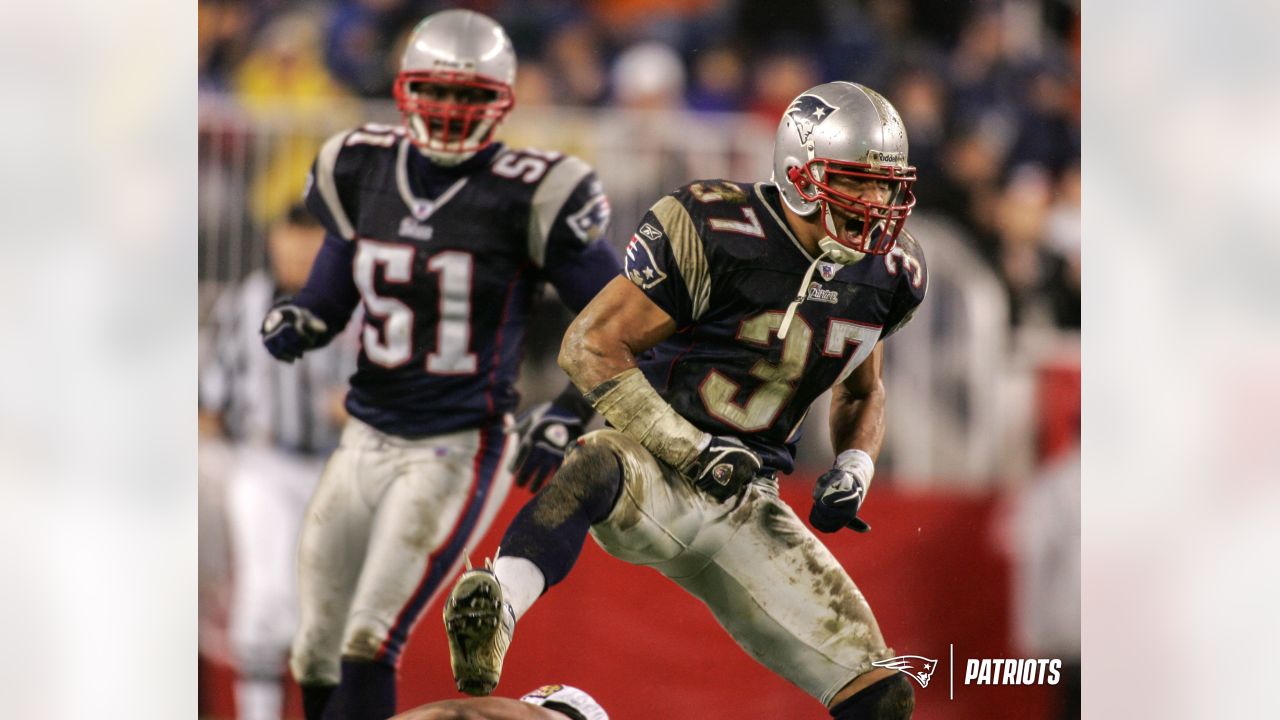 Retro in the Right Way: These Patriots More Like 2001-2004 Than